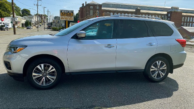2017 Nissan Pathfinder S AWD